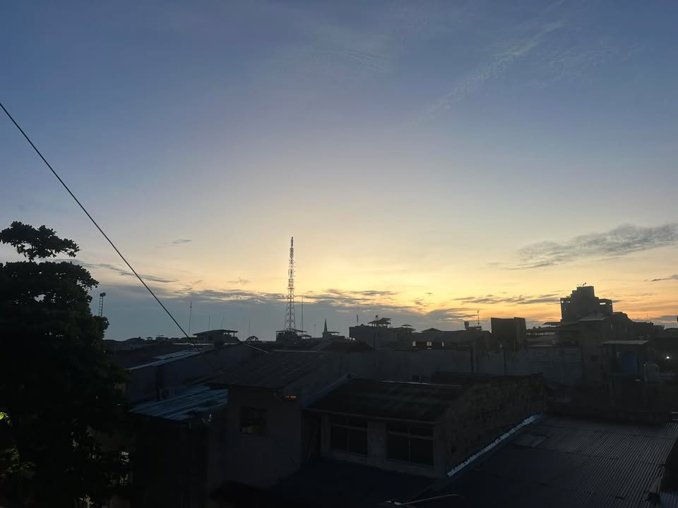 #clima | Amanecer un tanto “tímido”pero será un día soleado y de mucho calor como para buscar frescura en paseos en nuestro maravilloso entorno