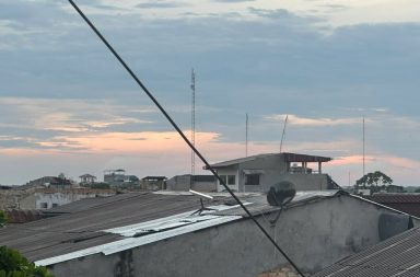 #clima | Día mayormente nublado pero caluroso y con algunos episodios de sol. Las predicciones meteorológicas señalan que incluso habrá zonas donde lloverá por la tarde.