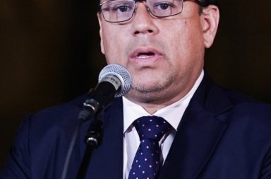 Gobierno evalúa apoyo económico a deudos de Eduardo Ruiz