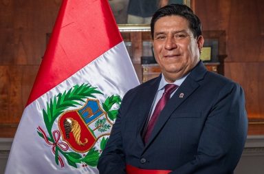 Ministro del Interior anuncia reestructuración de la PNP: “Necesitamos ese cambio inmediato”