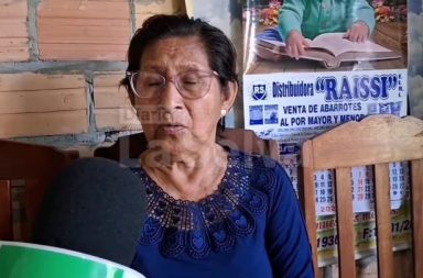 Madre de cantante loretana rechaza versión policial y pide justicia