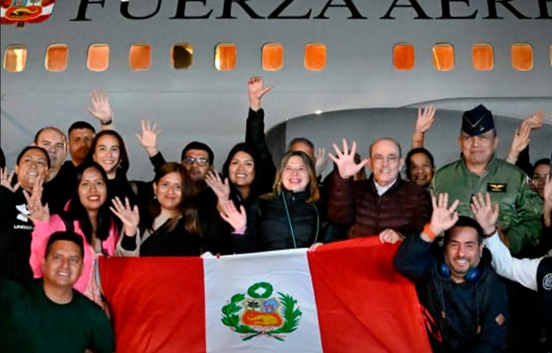 Peruanos varados en Jamaica regresan al país tras el huracán Melissa