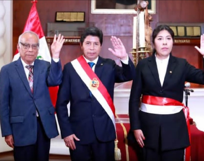 Exigen reparación millonaria por golpe de Estado