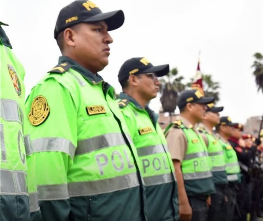 El 50% de policías en Lima vestirá de civil desde hoy