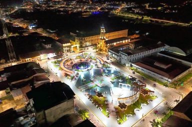 GOREL inició y terminó la plaza central de Requena