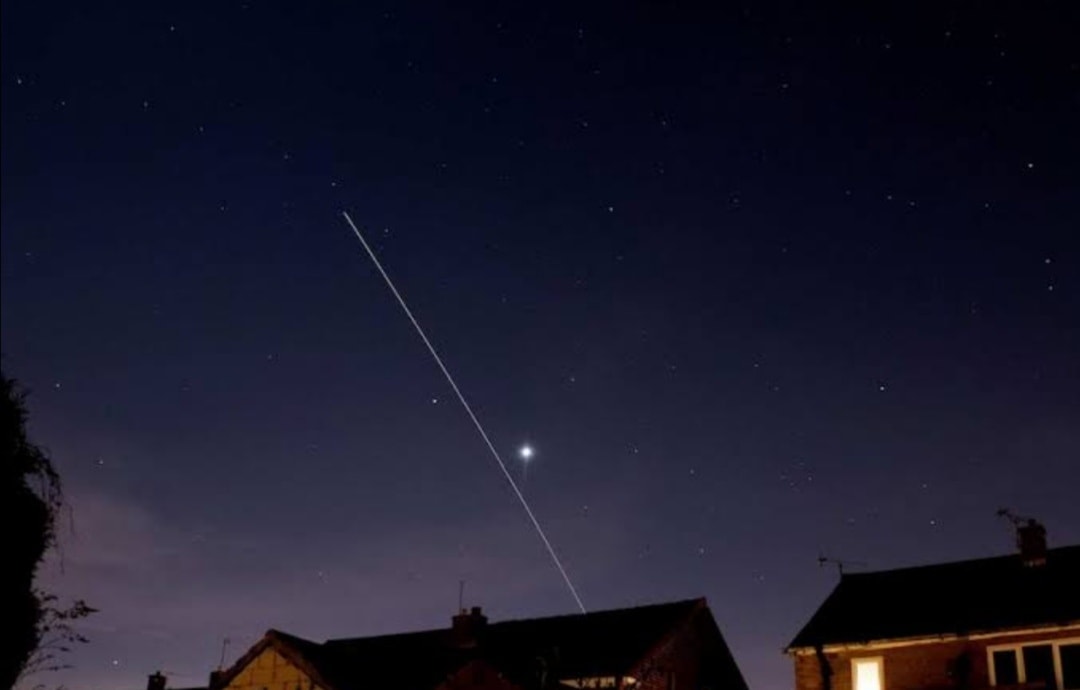 ¡Atención Perú! El 4 de diciembre de 2025, de 7:37 PM a 7:42:16 PM se podrá observar, a simple vista, a la Estación Espacial Internacional (EEI), como un punto brillante moviéndose en el cielo.