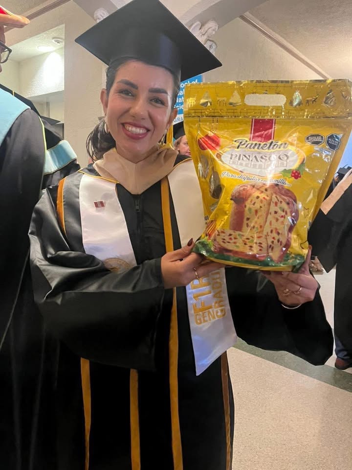 #Felicitaciones | SALUDAMOS A NUESTRA GERENTE GENERAL ARQ JHULIANA RIVAS PIÑA POR SU GRADUACION EN EEUU COMO MBA