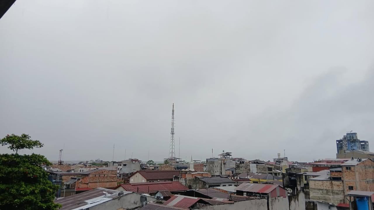 #clima | Lloverá prácticamente todo el día. Con mayor o menor intensidad nuestra ciudad  muchas provincias de Loreto estarán conviertes precipitaciones.