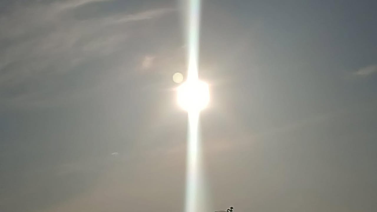#clima | Mayormente nublado, esto con sol presente también a lo largo del día. Mucha humedad y calor fuerte.