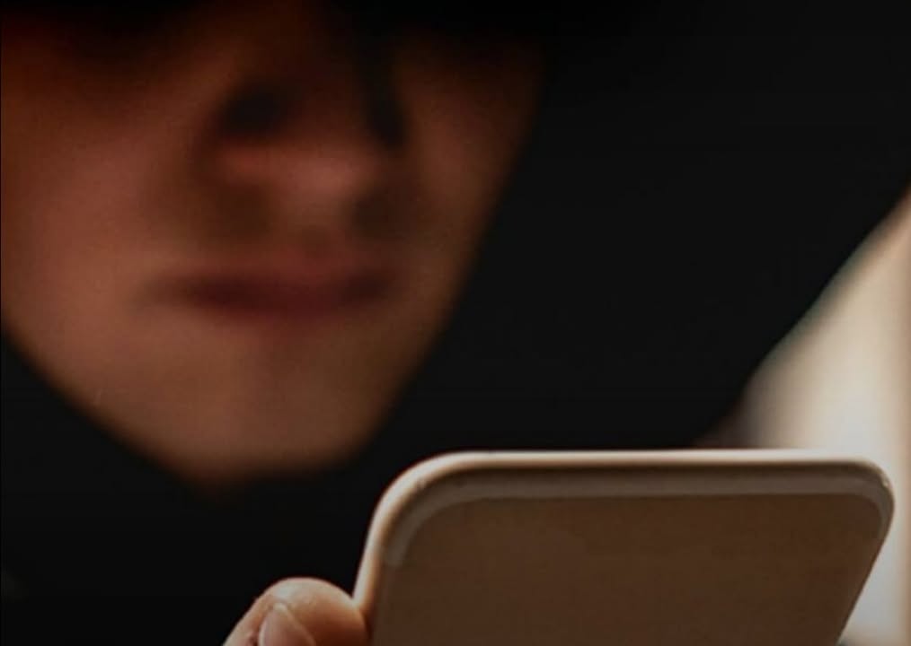 OSIPTEL aprueba norma para dar de baja líneas y bloquear celulares ligados a delitos