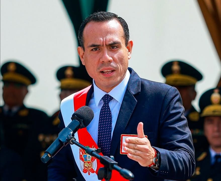 José Jeri afirma que era necesario “romper el derecho internacional temporalmente” para capturar a Maduro