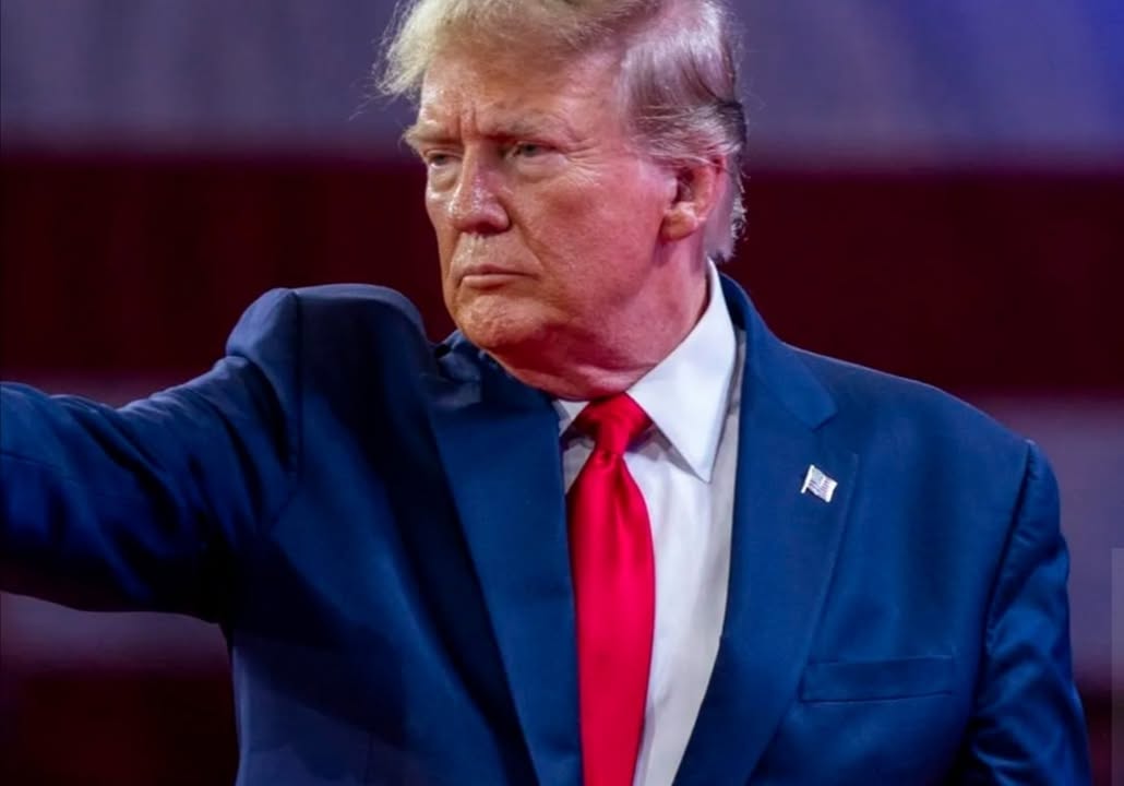 Trump suspende emisión de visados para 75 países