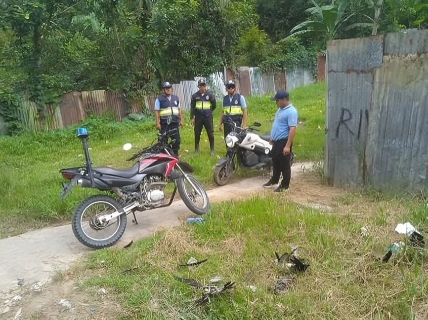 Serenos localizan motocicleta abandonada cerca de hospedaje en Belén