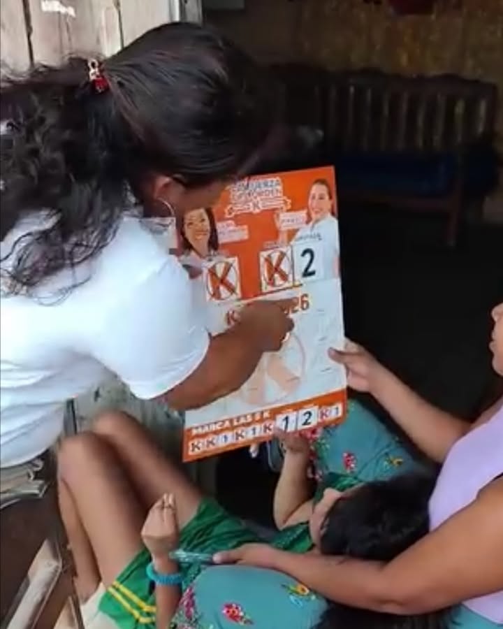 Camino junto a jóvenes, señoras y familias enteras
