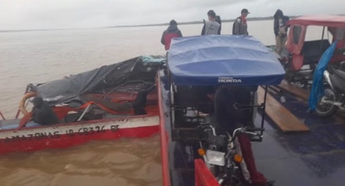 Dos embarcaciones colisionan en la confluencia de los ríos Nanay e Itaya