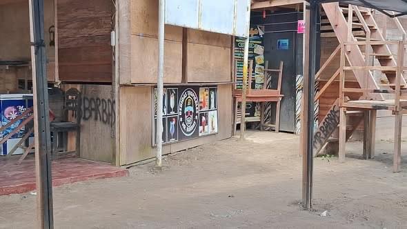 Delincuentes sustraen equipos valorizados en más de S/ 10,000 en bar de Santo Tomás.