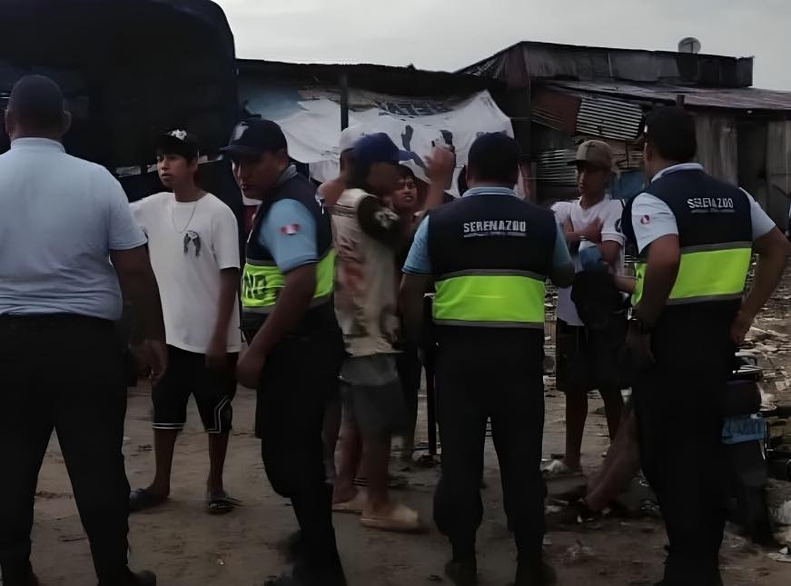 Serenazgo de Punchana disuelve reunión de barristas y evita posibles disturbios.