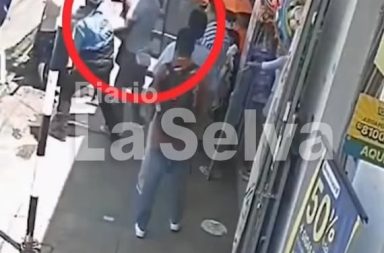 Fiscalizador municipal empuja a adulto mayor y lo deja inconsciente