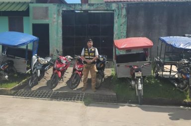 Policía recupera 17 vehículos en operativos en Mazán e Indiana.