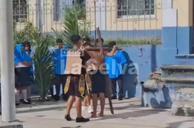 COLEGIO FERNANDO LORES TENAZOA PRESENTA ESCENOGRAFÍA DE LA PASIÓN DE JESÚS