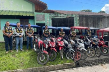 Policía recupera 17 vehículos en operativos en Mazán e Indiana.