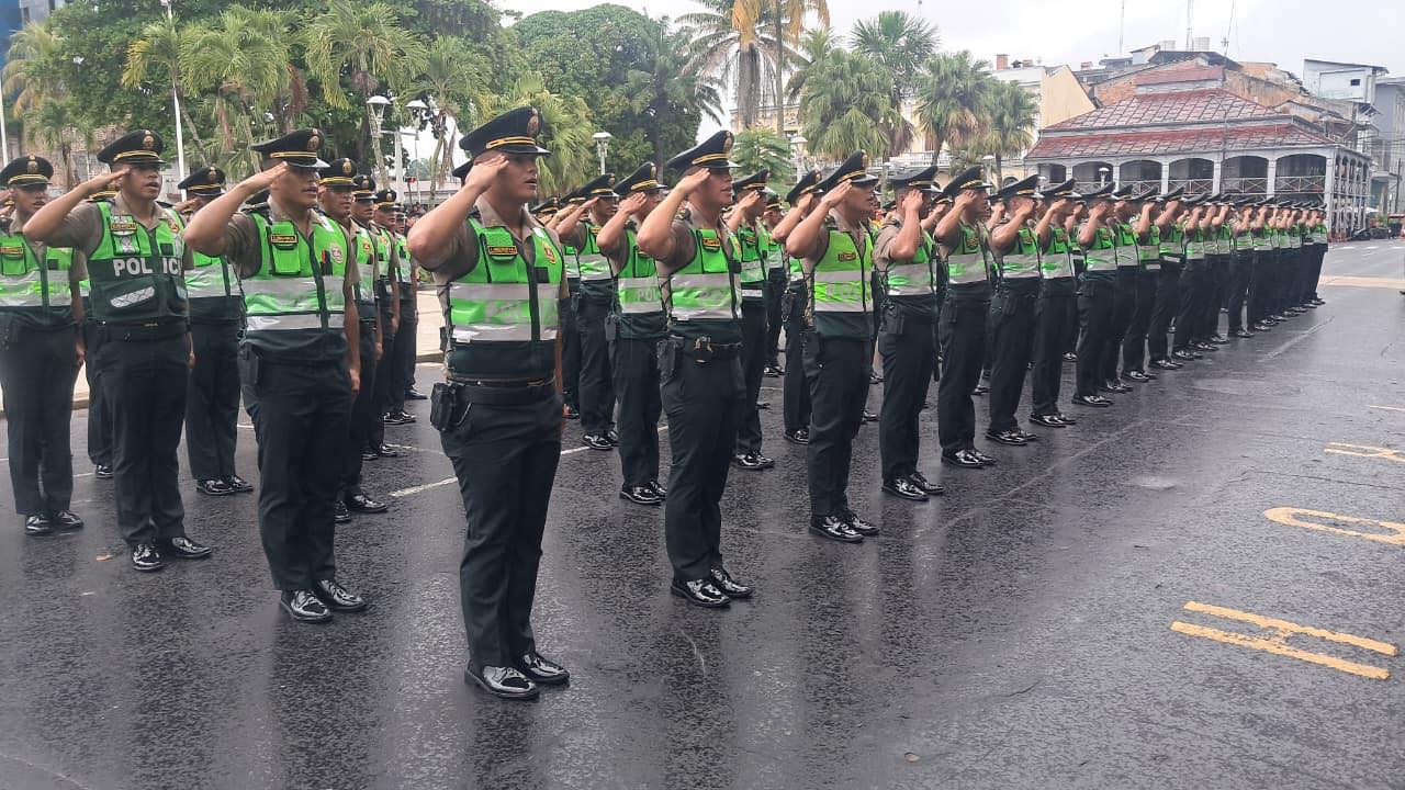 Se incorporan 135 nuevos policías para reforzar la seguridad en Iquitos durante Semana Santa.