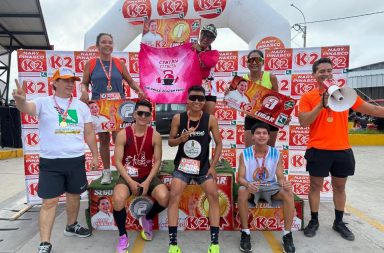LOS GANADORES DE LA CARRERA “CORRE LORETO 2K” REALIZADA EN EL PUENTE NANAY