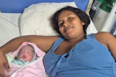 Nacimiento seguro en la Amazonía: PIAS asiste parto en el río Morona.