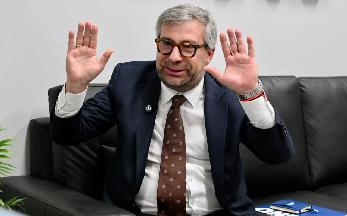 Escribe Dante Bobadilla, columnista de Diario La Selva respecto a las irregularidades en la gestión de la ONPE y su presidente, ahora cuestionado. Lo reproducimos en su totalidad: