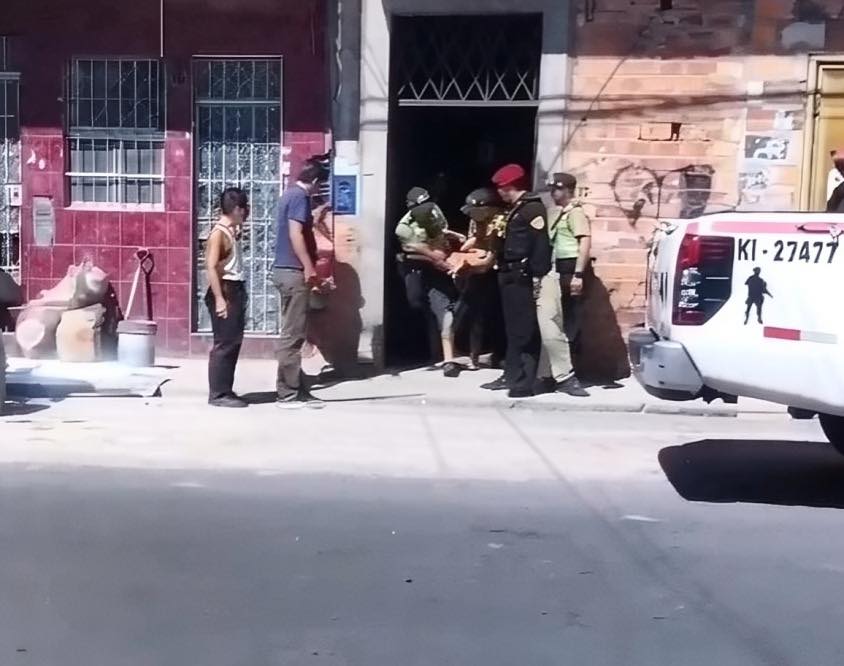 Vecinos frustran intento de hurto en vivienda del centro de Iquitos.