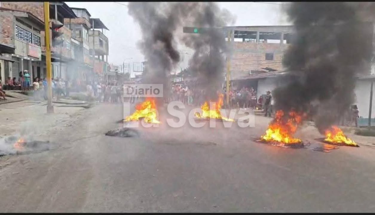 Padres y maestros protestan por presunto abandono del colegio San Lucas 601534.