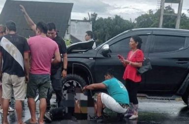 UNIVERSITARIO QUEDA GRAVEMENTE HERIDO TRAS INTENTAR ADELANTAR VEHÍCULO EN LA CARRETERA IQUITOS–NAUTA