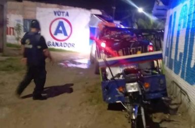 Motocarro desmantelado en Santo Tomás es llevado a la comisaría para verificar procedencia.