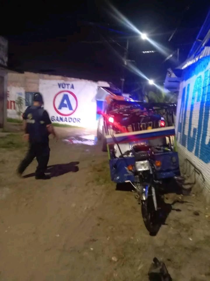 Motocarro desmantelado en Santo Tomás es llevado a la comisaría para verificar procedencia.