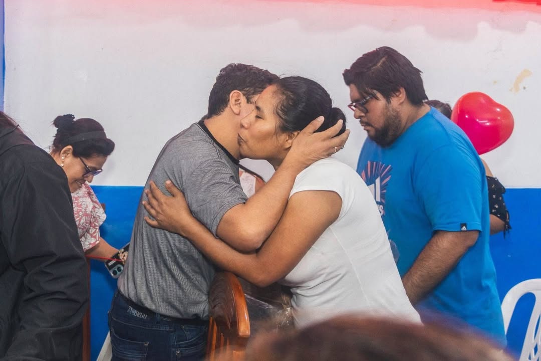 ALCALDE DE SAN JUAN JOEL PARIMANGO RINDE HOMENAJE A TODAS LAS MAMÁS EN SU DÍA