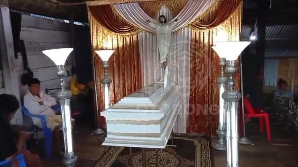 Familia exige investigar presunta negligencia tras muerte de joven madre en Iquitos.