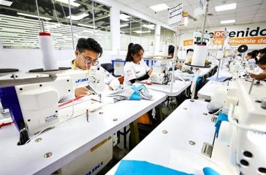 Gobierno declara el 27 de julio como día no laborable a nivel nacional para el 2026.