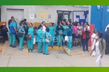 TRABAJADORES DEL HOSPITAL IQUITOS CONTINÚAN MEDIDAS DE LUCHA