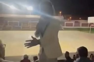 Empujan provocando caída aparatosa de cómico Cachay
