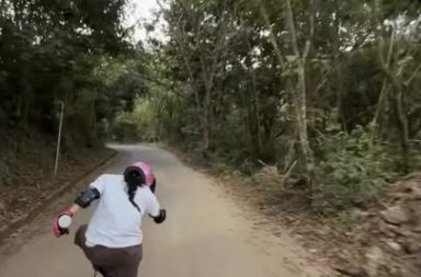 #viral | Tenía una rueda del patín en línea malograda , pero...