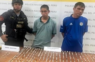 PNP captura a “Tokero” y “Shagui” con más de 500 ketes de PBC en Iquitos.