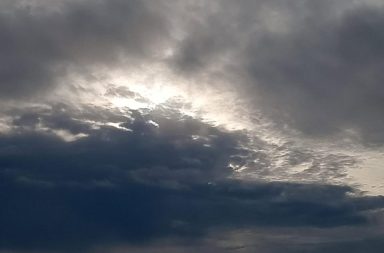 #clima | #clima |  IQUITOS AMANECE ENTRE NUBES, HUMEDAD Y LLUVIAS AISLADAS ESTE SÁBADO