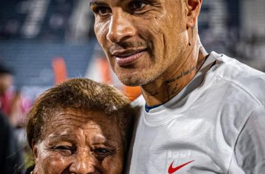 Paolo Guerrero celebra nuevo logro junto a Alianza Lima