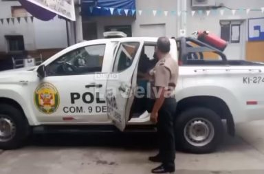 Imprudencia de conductores ocasiona nuevo accidente de tránsito en la avenida Quiñones. Un motocarrista impactó contra una motociclista, quien resultó con lesiones de consideración.