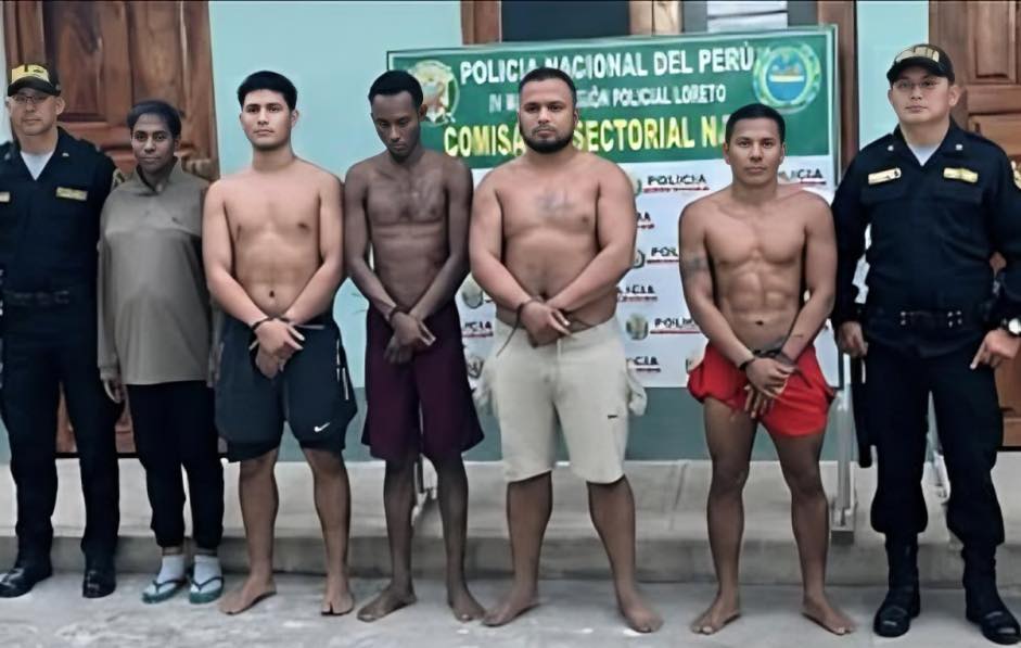 Fiscalía Ambiental investiga a cinco detenidos por presunta minería ilegal en la cuenca del río Tigre.