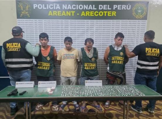 Envían al penal de Iquitos a dos investigados por microcomercialización de drogas y porte ilegal de armas en Punchana.