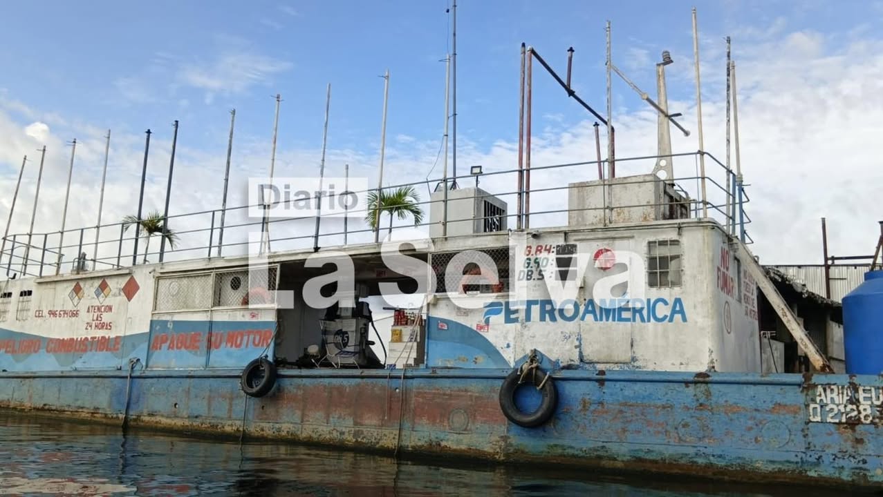 Asaltan servicentro flotante durante la madrugada en el río Nanay.