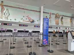 Extranjera fue trasladada de emergencia a UCI tras incidente en terminal aéreo