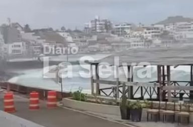 #terremoto | Fuerte oleaje en el litoral peruano