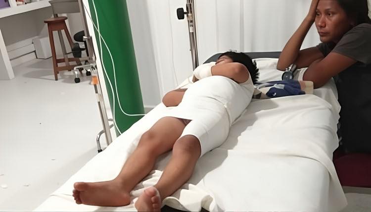 Menor permanece internado tras accidente con sopa hirviendo